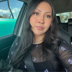 Meet your Posher, Olivia